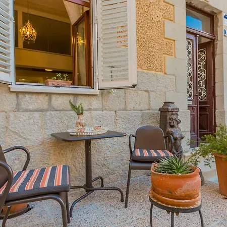 Studio Amfora Apartment